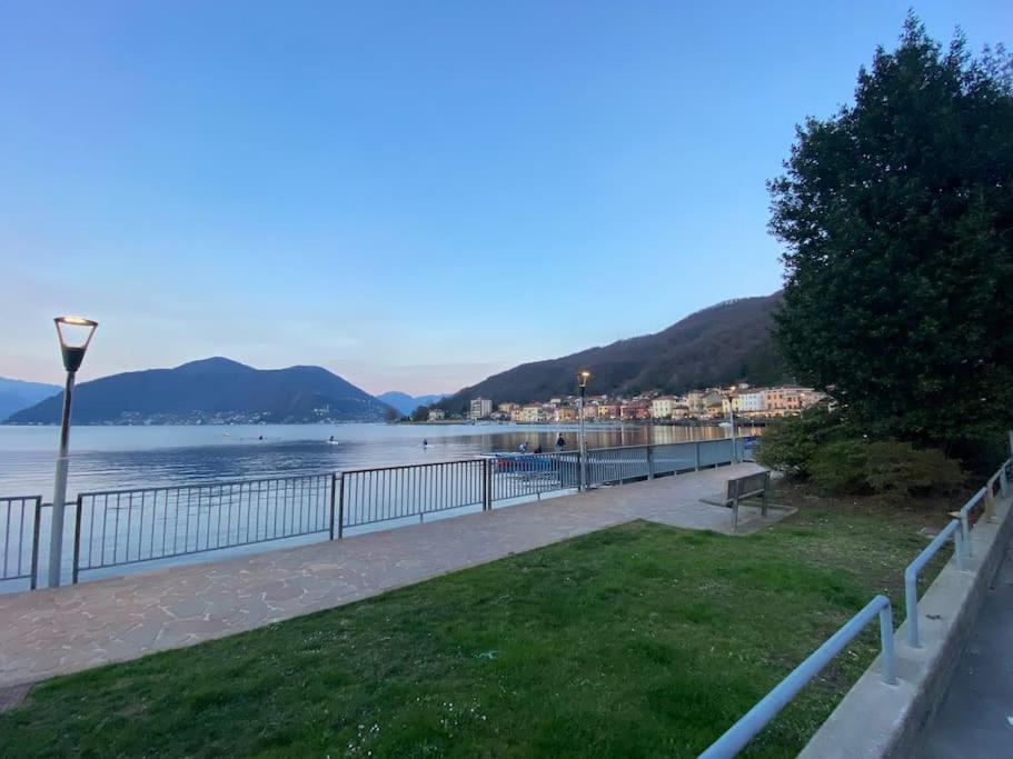 Maison Minu Διαμέρισμα Porto Ceresio Εξωτερικό φωτογραφία