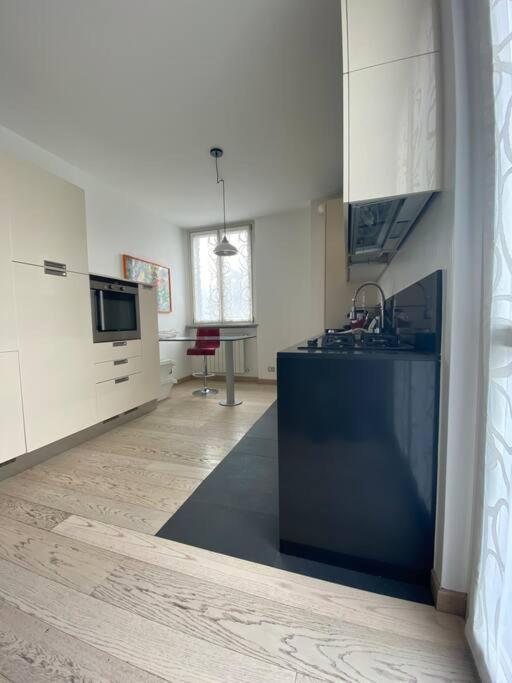 Maison Minu Διαμέρισμα Porto Ceresio Εξωτερικό φωτογραφία